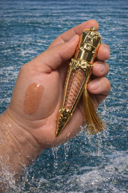 Labial Bombshell